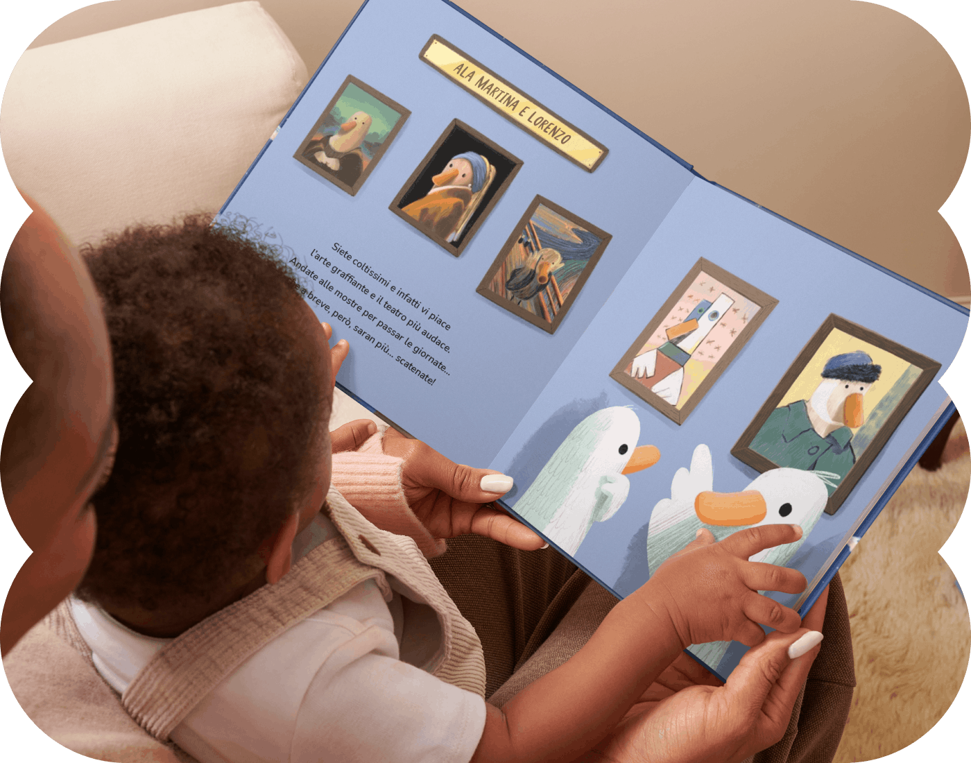 Un bambino e una mamma leggono il libro personalizzato