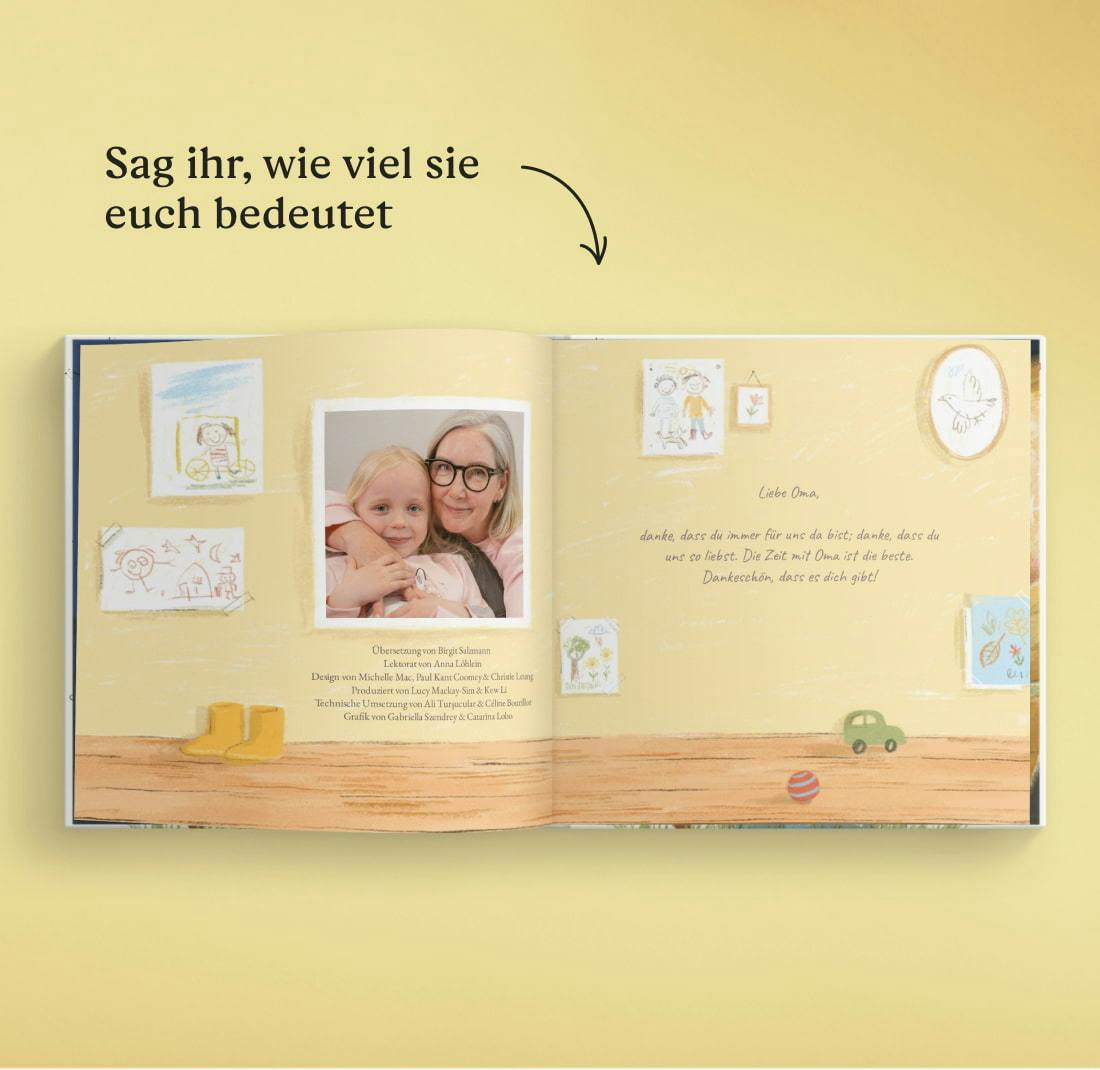 Eine aufgeschlagene Seite mit Foto des personalisierten Buches