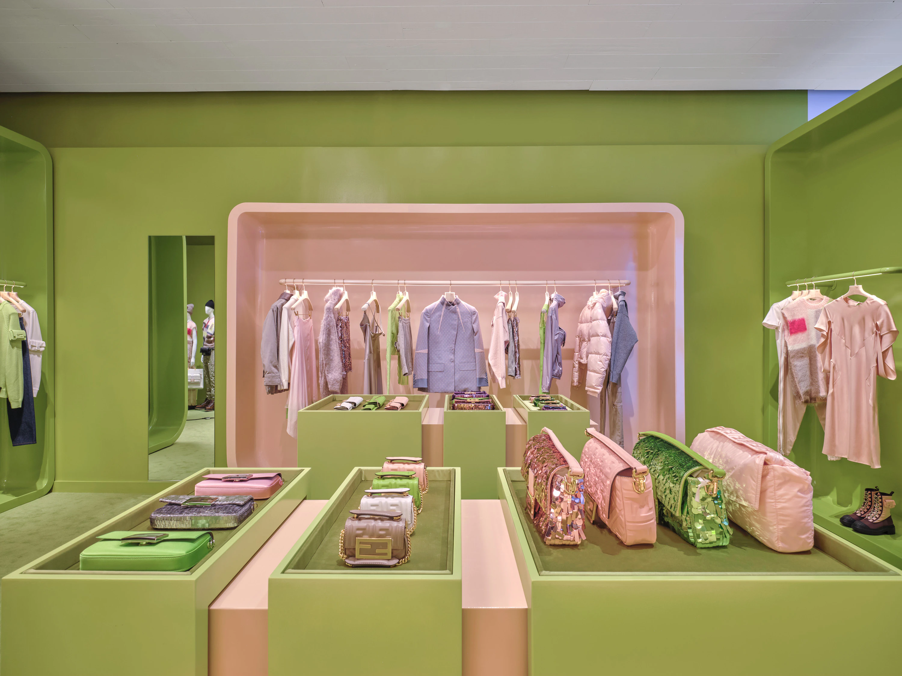 10 Innovative In-Store Experience Ideas for Luxury Retail