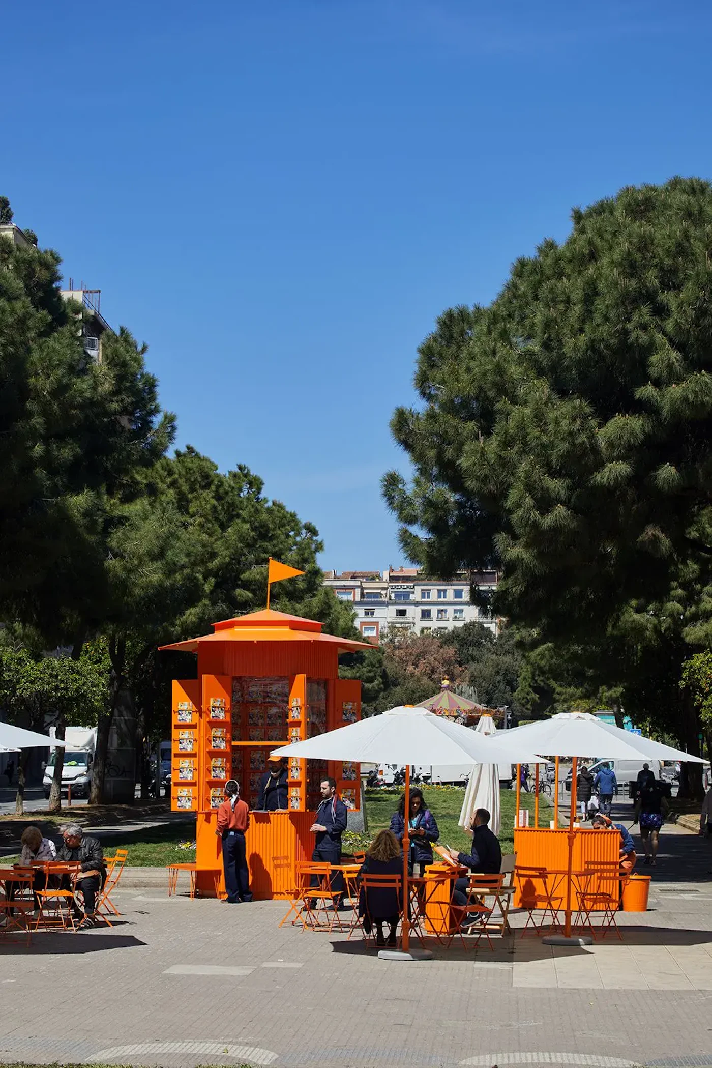 Hermes | Le Monde d’Hermès Kiosk