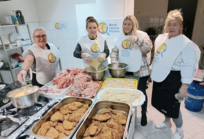 World Central Kitchen | Fearing for safety, thousands of ...