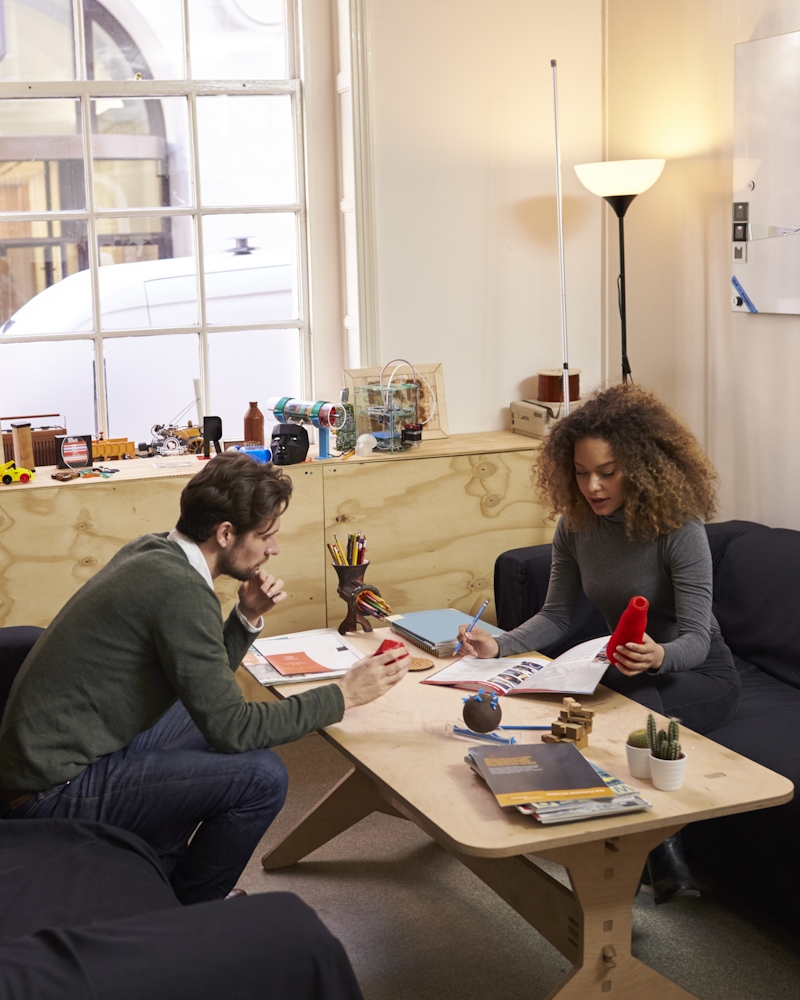 We work with your users, HR and IT experts to define the blueprint of your future HR functionality and integrations.