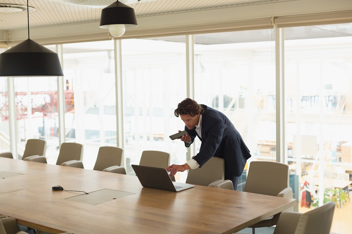 payroll professional bereidt meeting voor