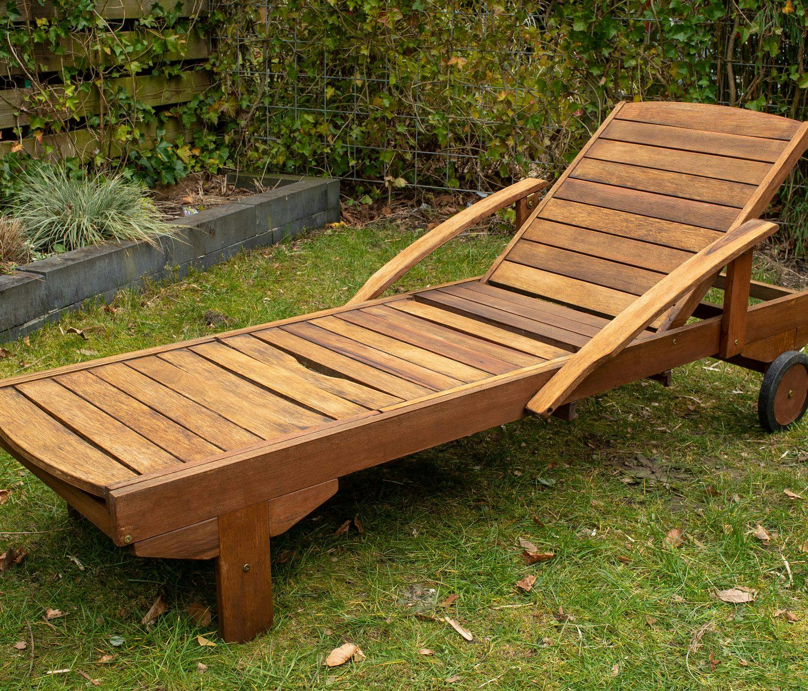 teak houten stoel behandelen