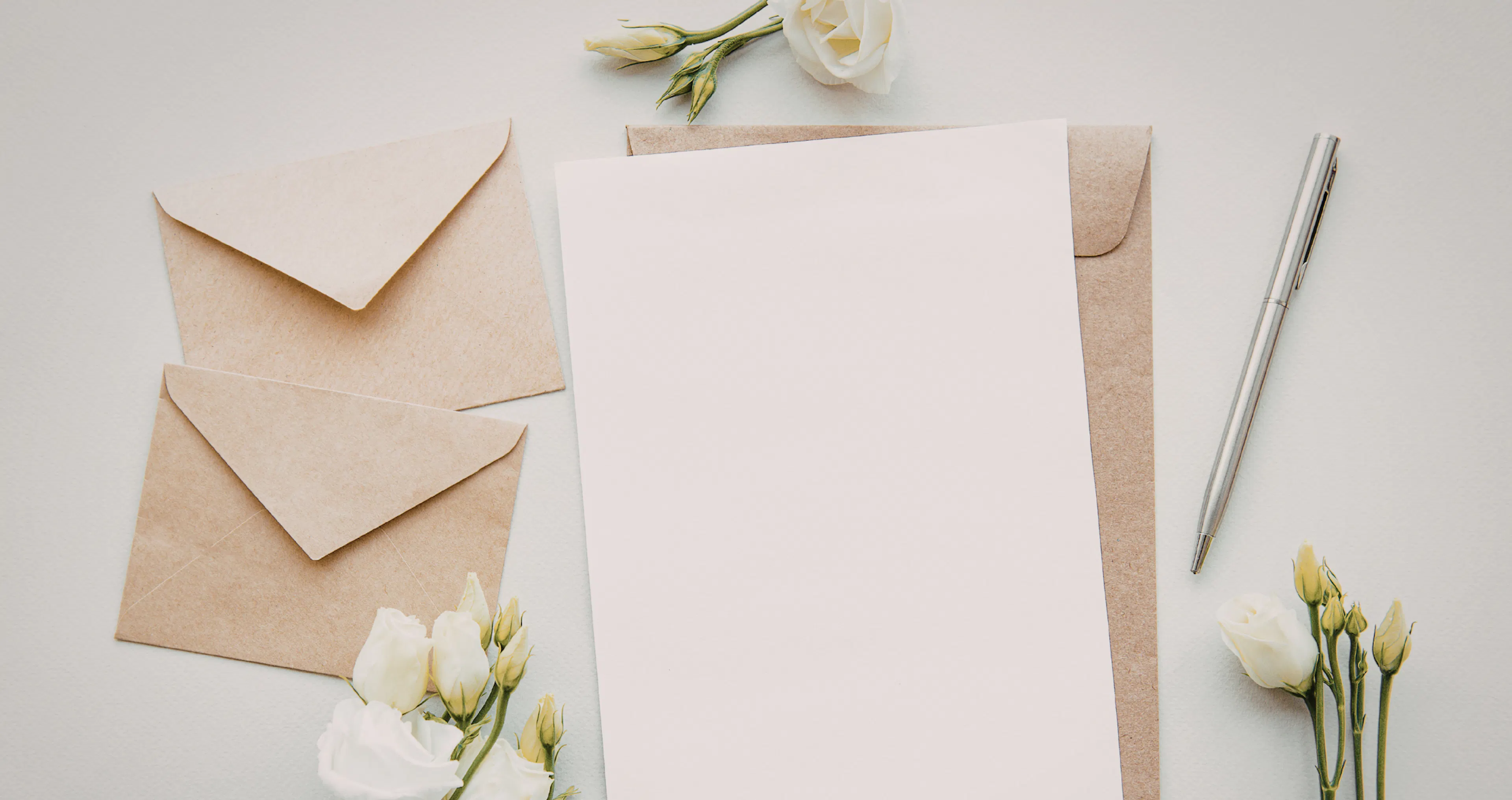 Blank greeting card, representing what to write in a card