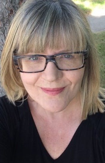 Moira Farr