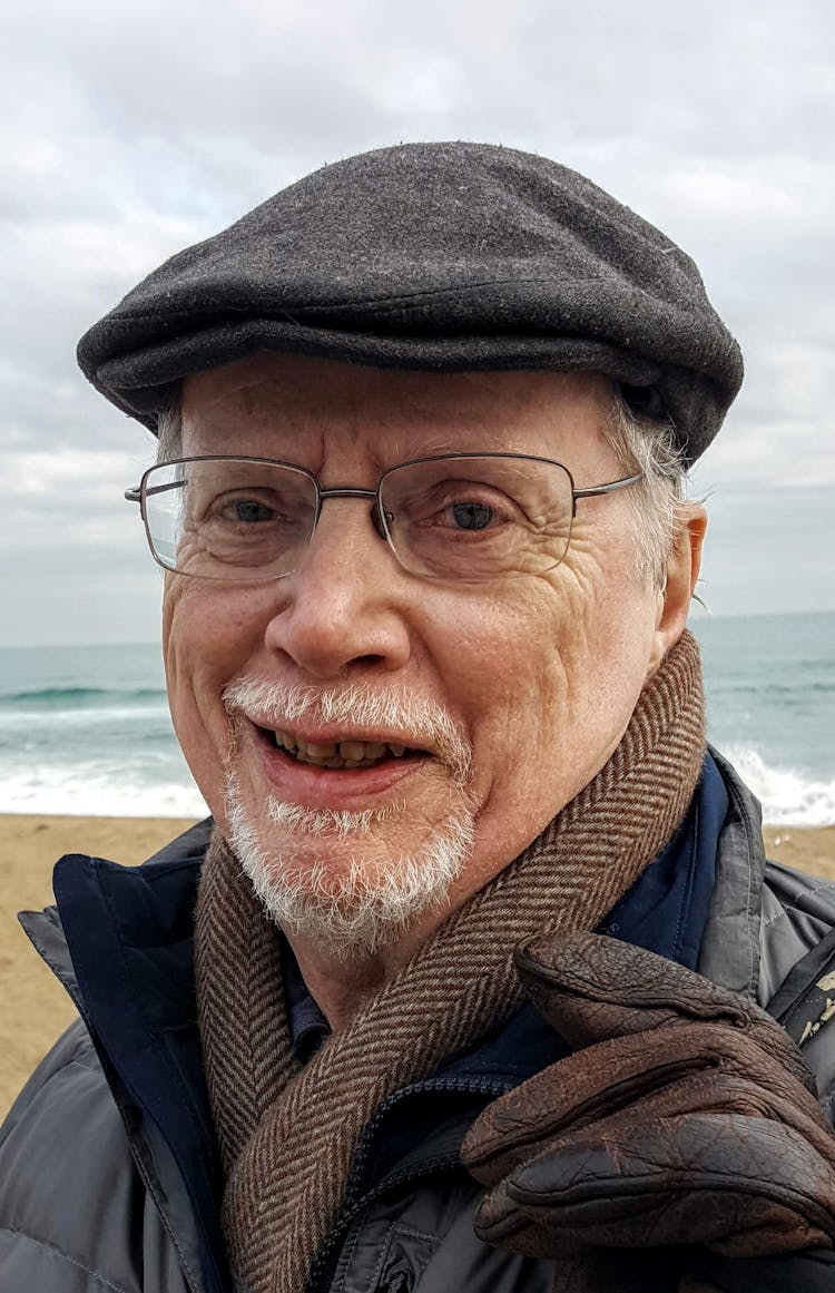 Dennis Lee