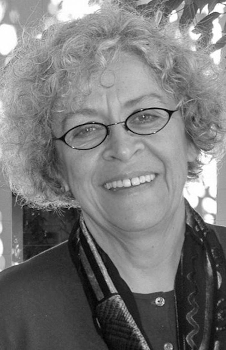 Alma Lee