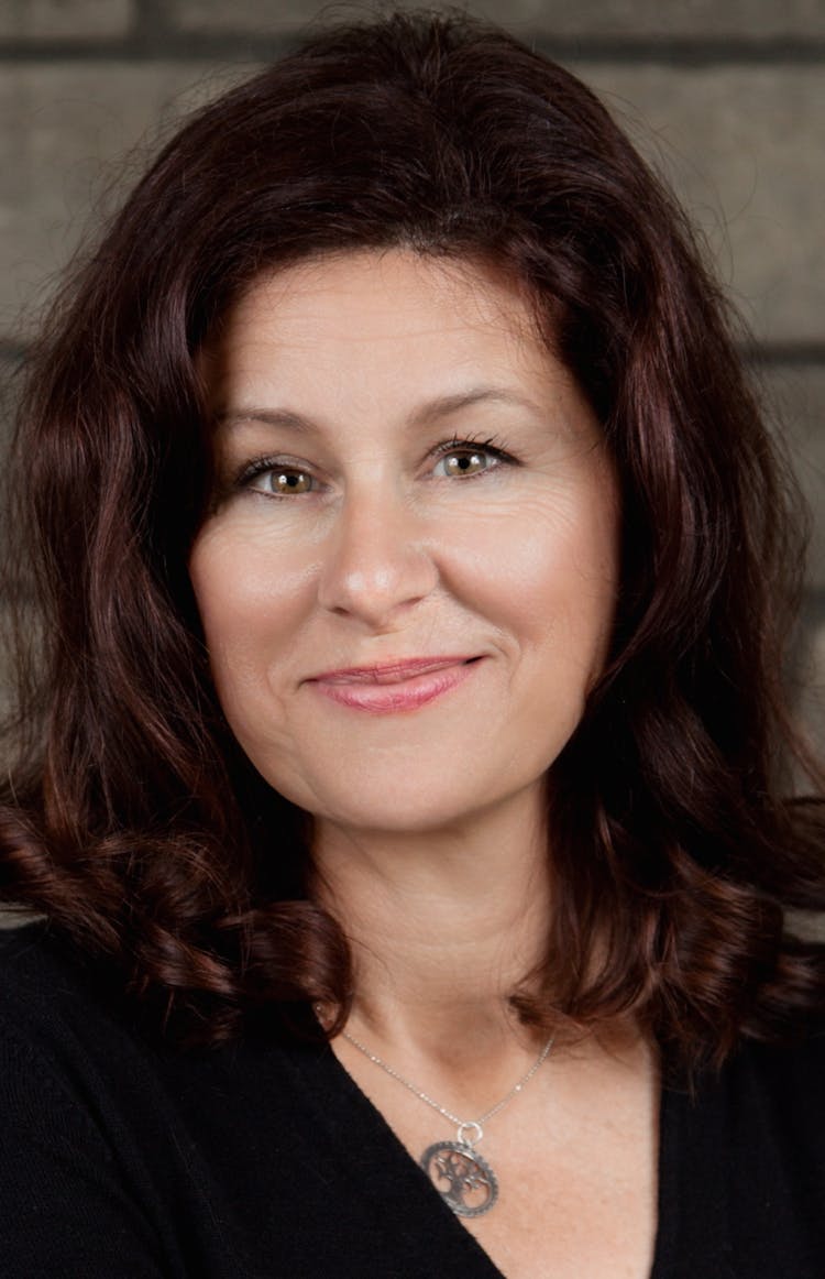 Sandra Perron