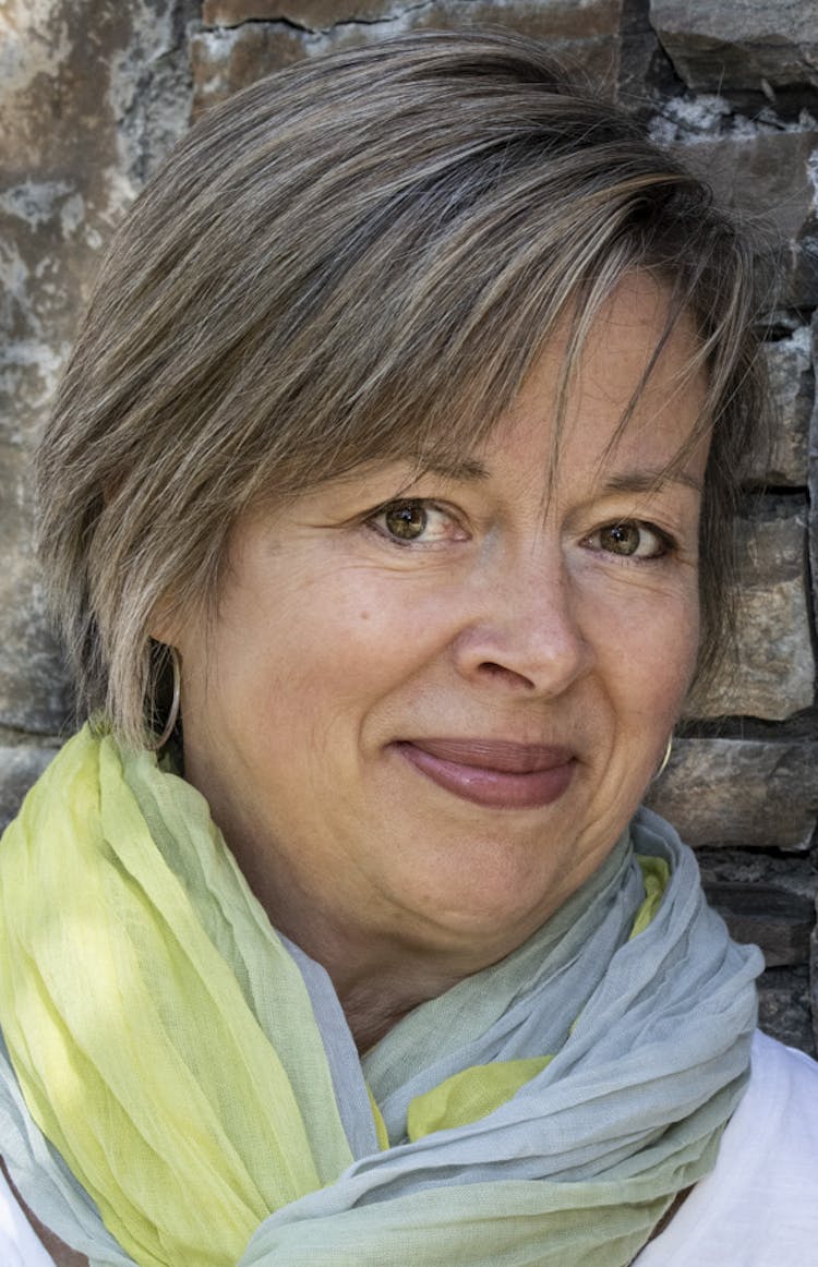 Caroline Adderson