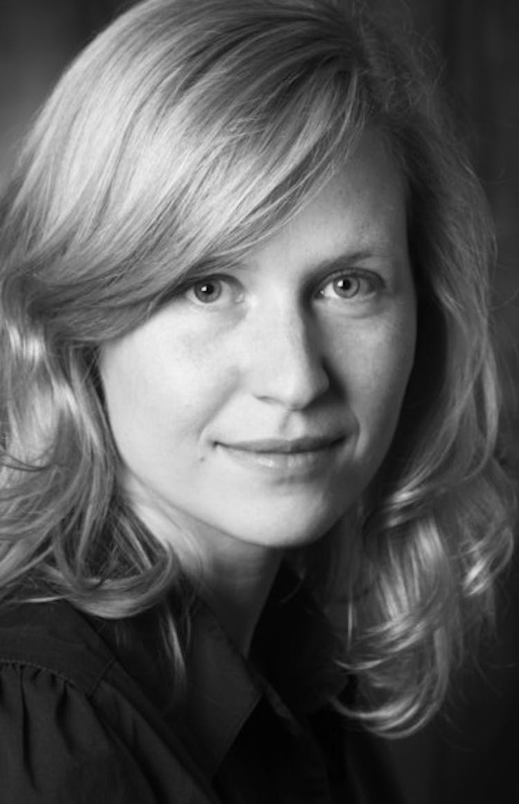Claire Tacon