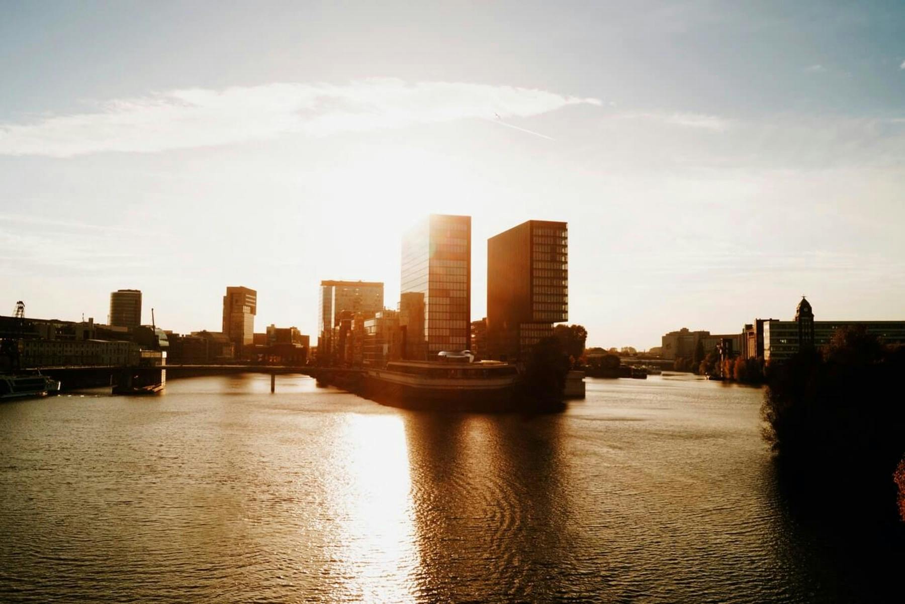 Sehenswüridgkeiten in Düsseldorf: Die Skyline von Düsseldorf