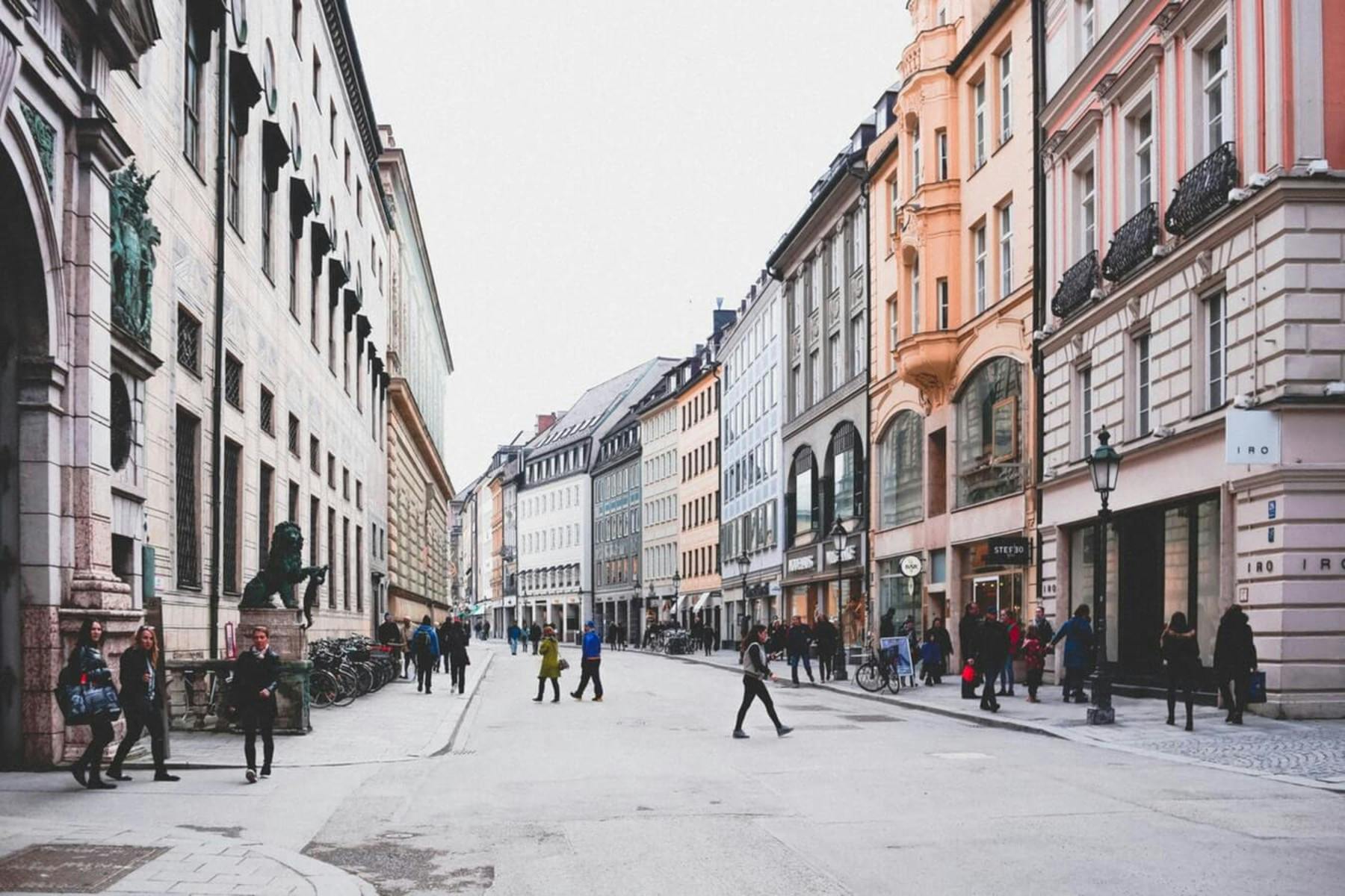 Moving and living in Munich and the old town