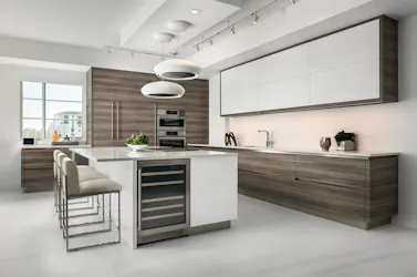 SALT International Kitchen Application
