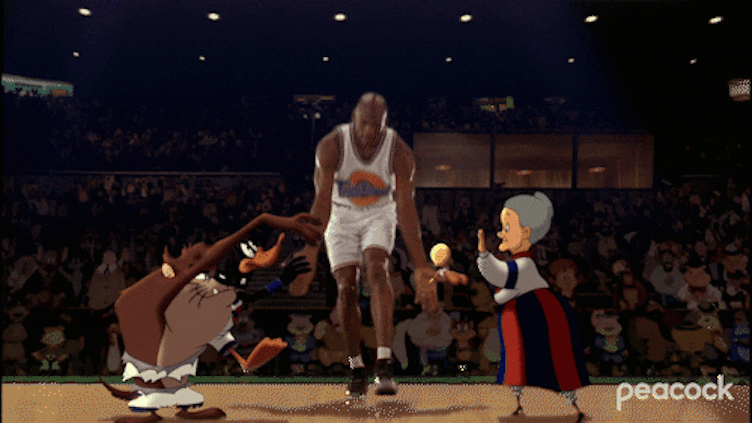 How to use GIFs in Slack example 5 - Space Jam