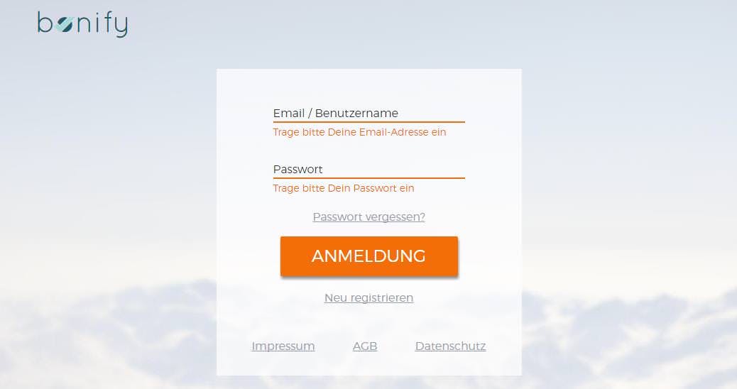 Logge dich mit deiner E-Mail und deinem Passwort ein