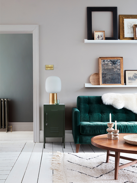 Little Greene Meisterklasse: Wie man eine Wand streicht