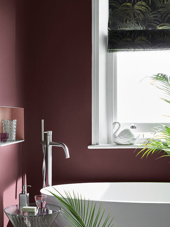 Paarse muurverf voor een luxe en weelderig interieur