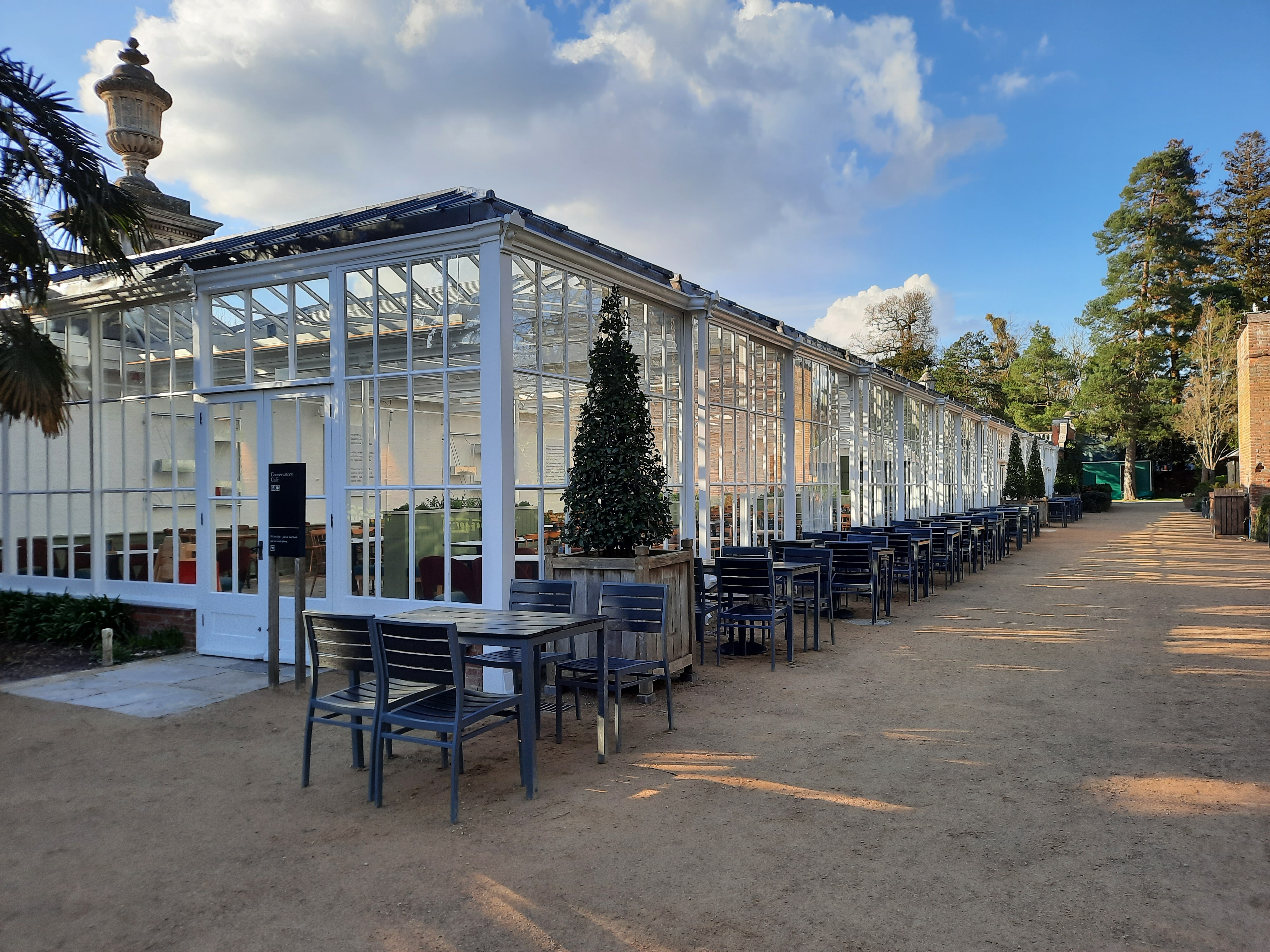 来源:露丝·米切尔