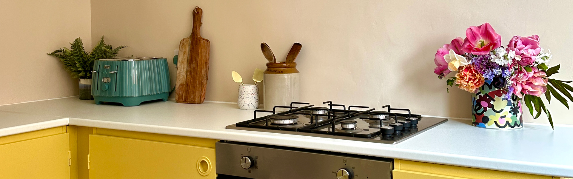 A bright and inviting Re:mix kitchen with @miafelce