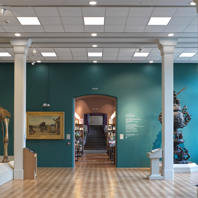 曼彻斯特博物馆内部…