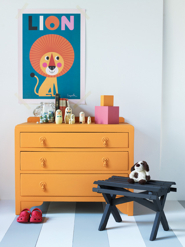 Child friendly on sale paint for furniture