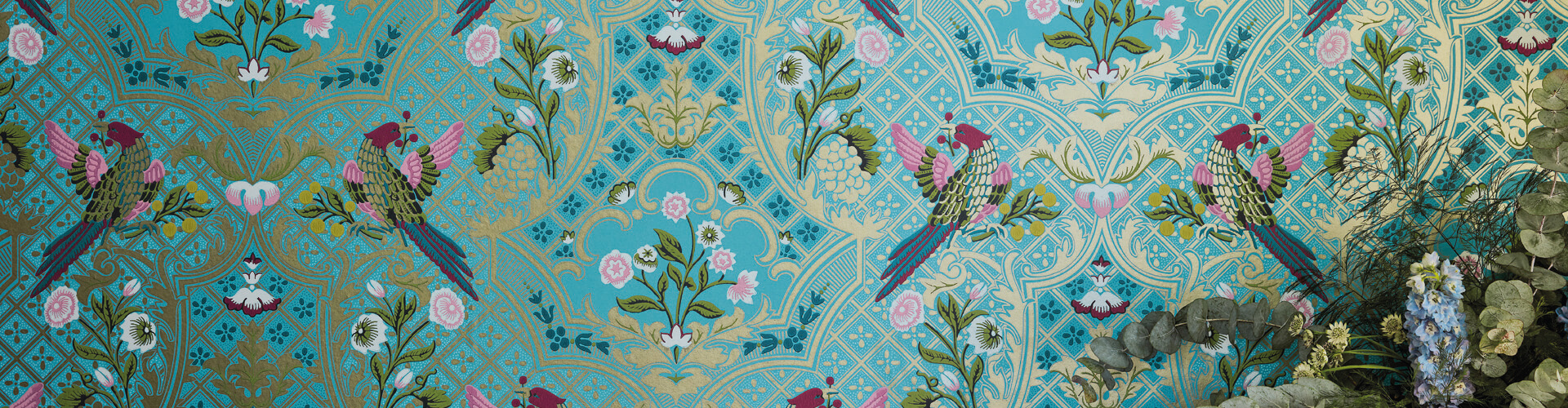 How to Use Historic Wallpapers in your Home