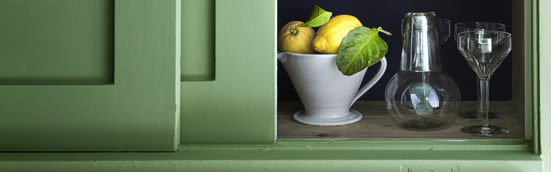 How to Paint Kitchen Cabinets
