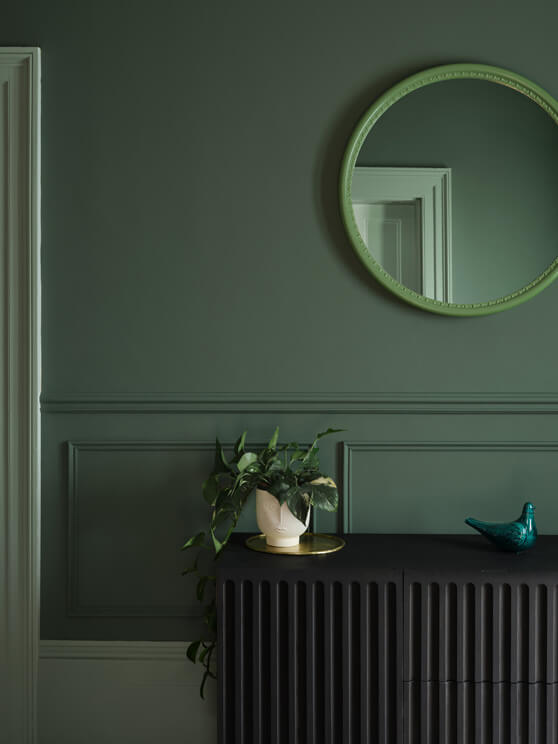 Guide to Choosing the Best Paint Finishes for Different Surfaces