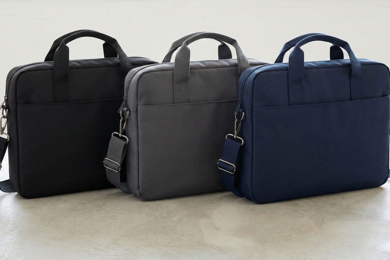 διαφημιστικές τσάντες λάπτοπ με εκτύπωση λογότυπου