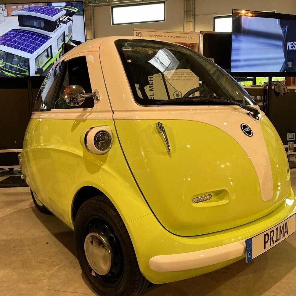 Die Evetta beim Autohaus Hoffmann in Sundern und Winterberg.