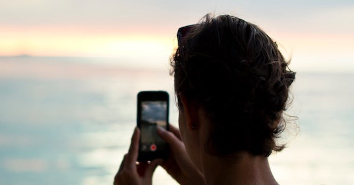 Haarausfall Oder Dunnere Haare Haarveranderungen In Den Wechseljahren Xbyx