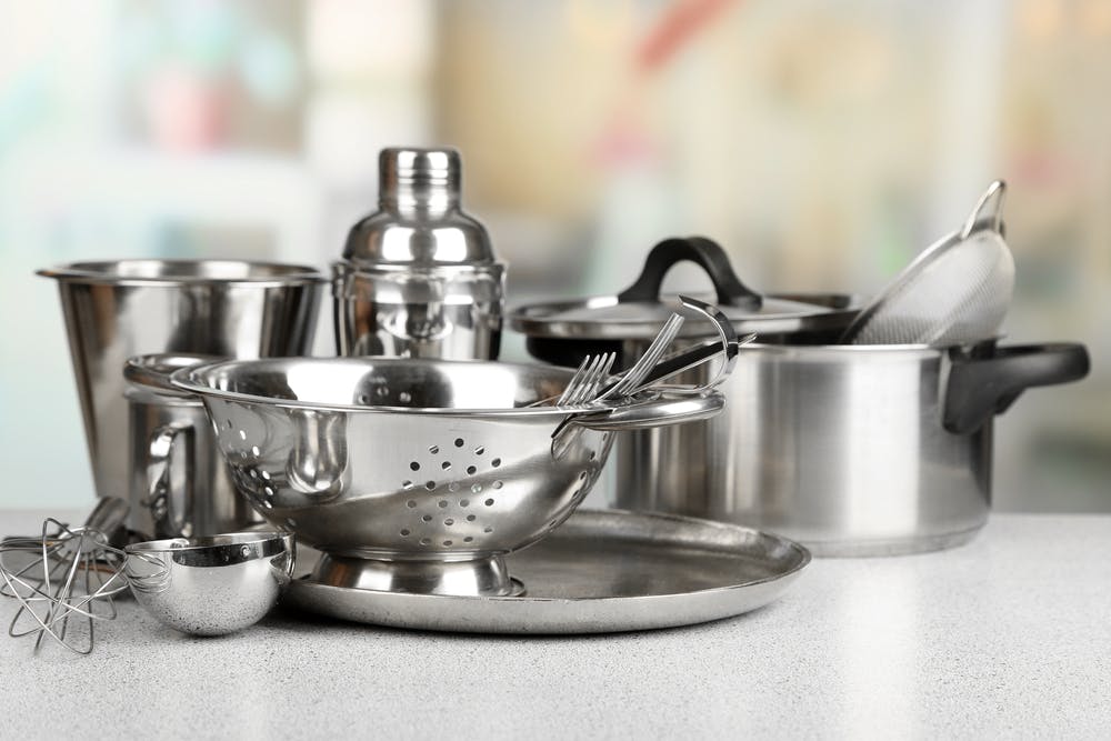 stainless steel kitchenware