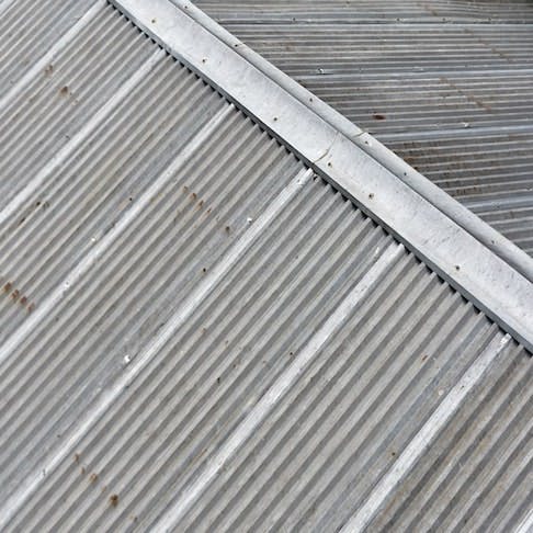 Common mild steel Galvalume roof - Image Credit: Shutterstock/Hamid Rustanto
