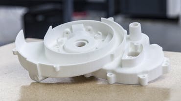 SLS (Selective Laser Sintering) 3D Printing