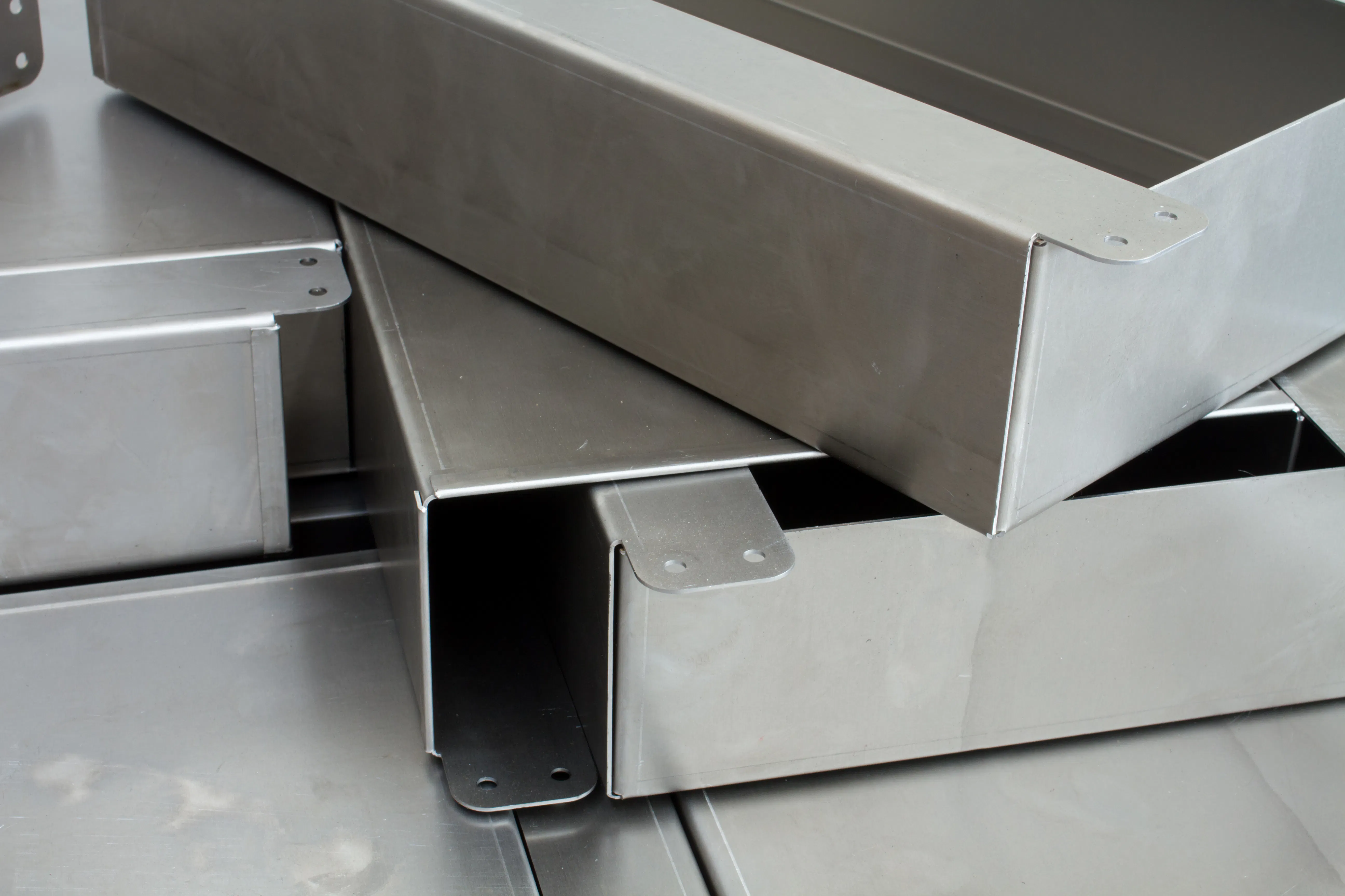 Custom Sheet Metal Fabrication Service | Instant Sheet Metal Forming ...