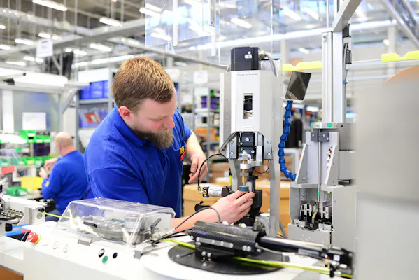 Xometry Manufacturing Capability Navigator | Xometry | On-Demand ...