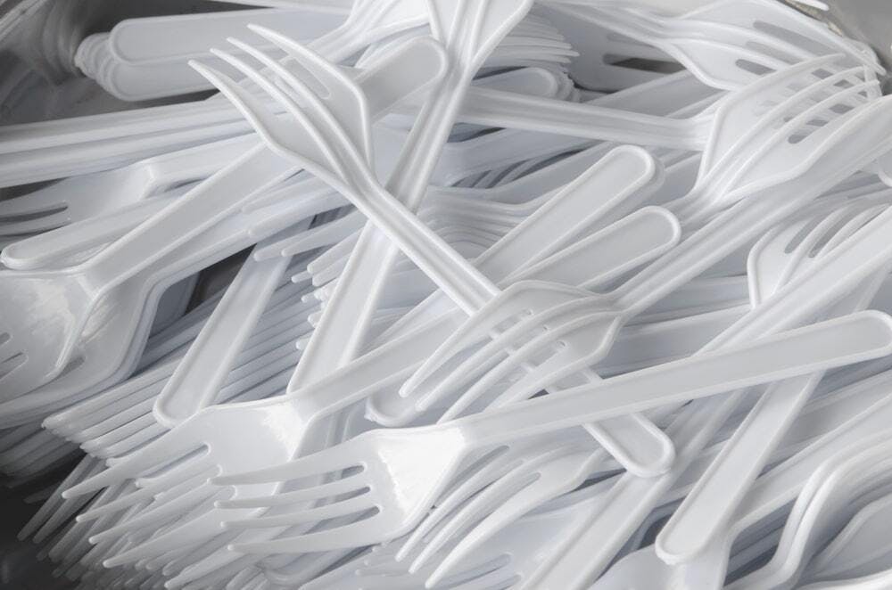 white plastic forks