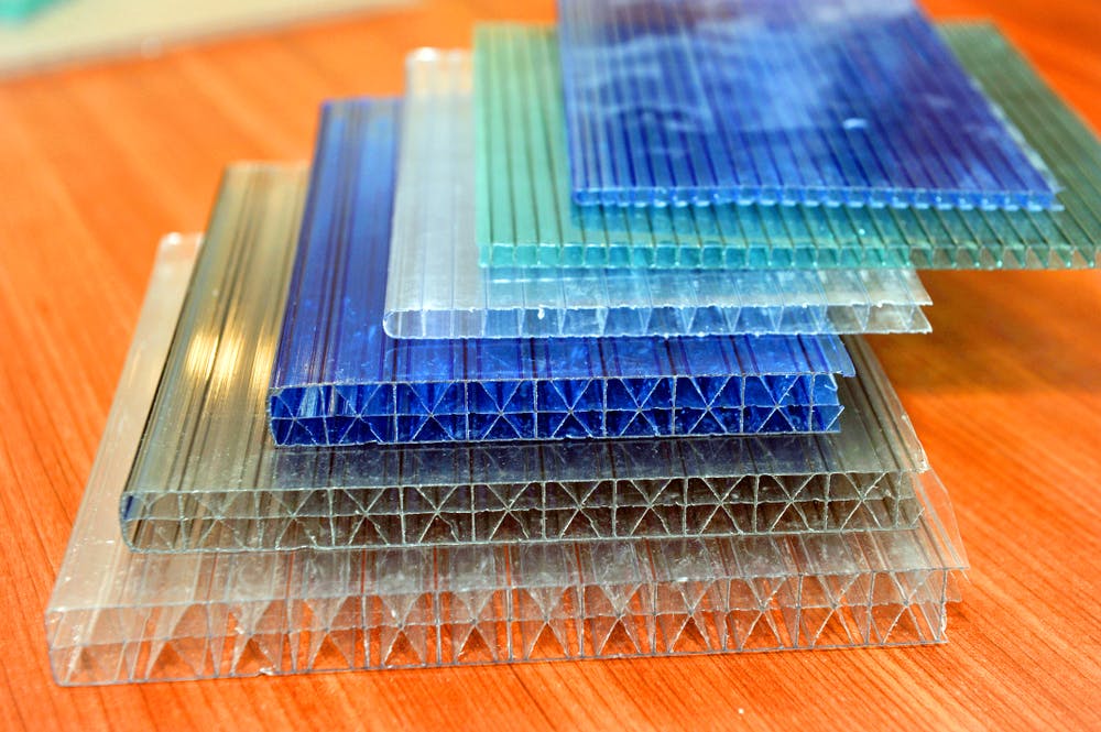 Polycarbonate vs. ABS: Material Differences and Comparisons | Xometry