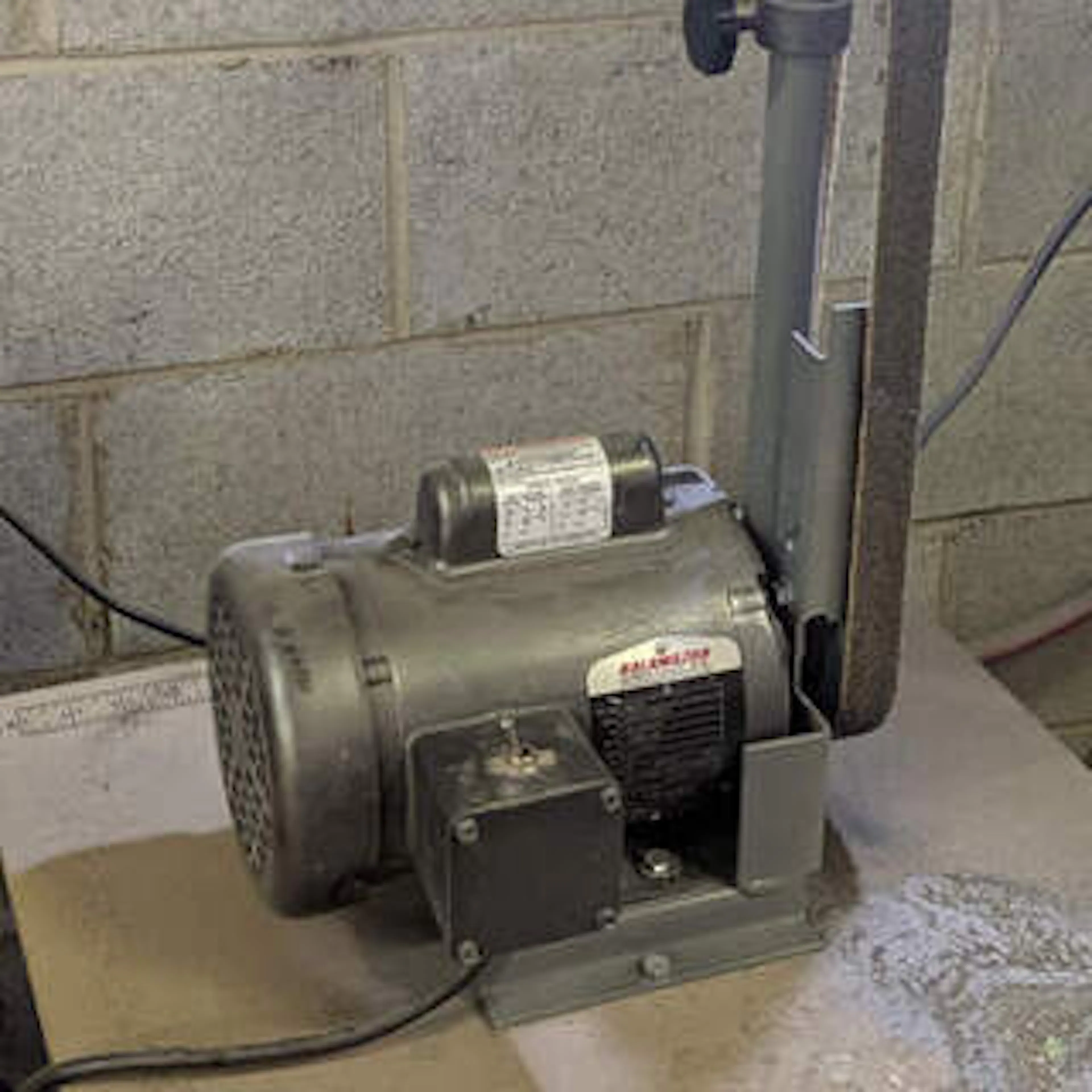 A belt sander