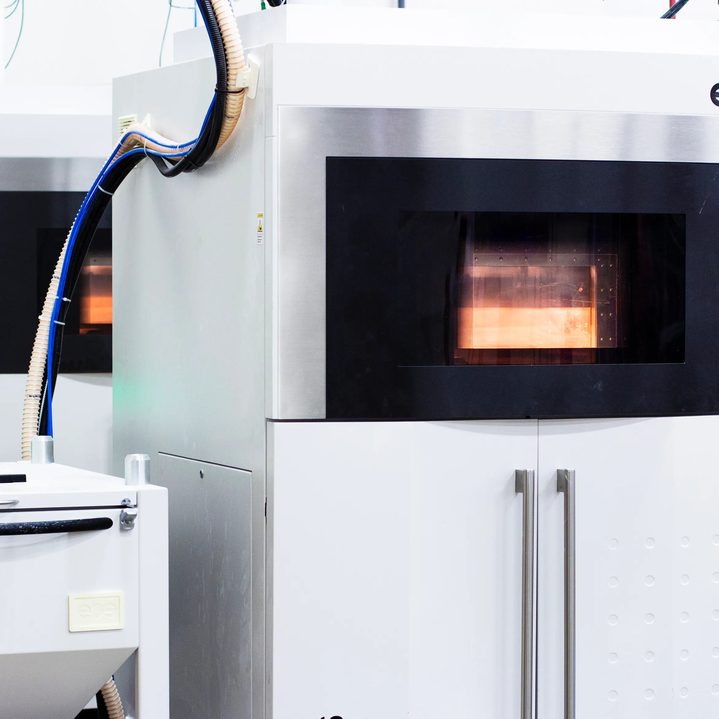 An SLS 3D Printing Machine at Xometry