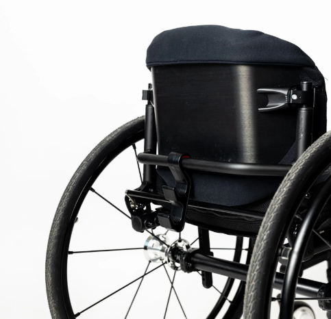 Xometry’s Injection Molding Service Helps Inventor Improve Daily Life for People With Disabilities [Image: Injection-molded Easy Hang hook on a wheelchair]