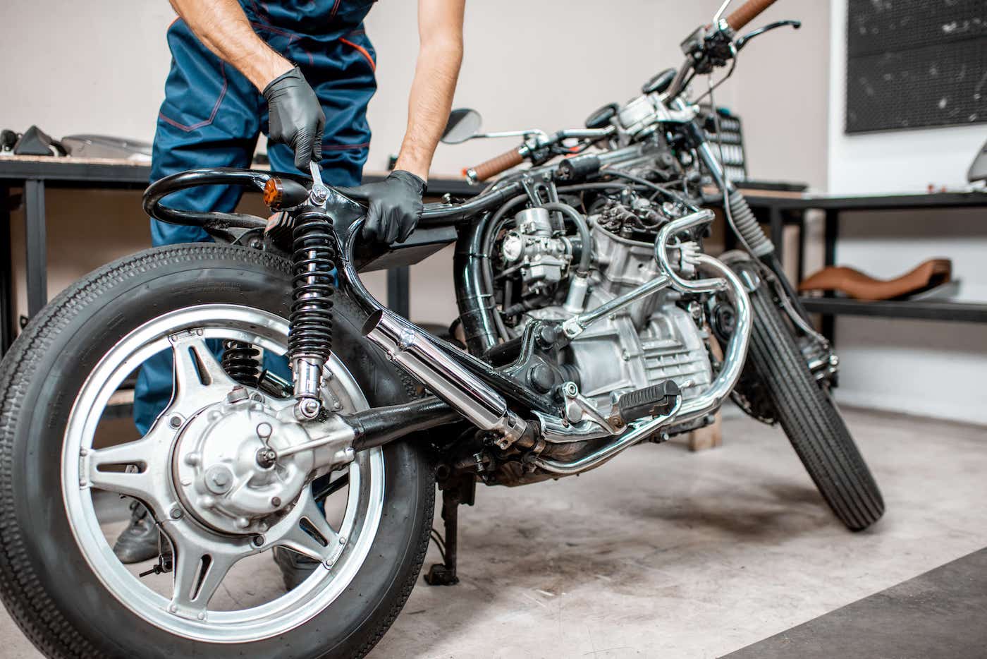 Custom motorcycle store manufacturers