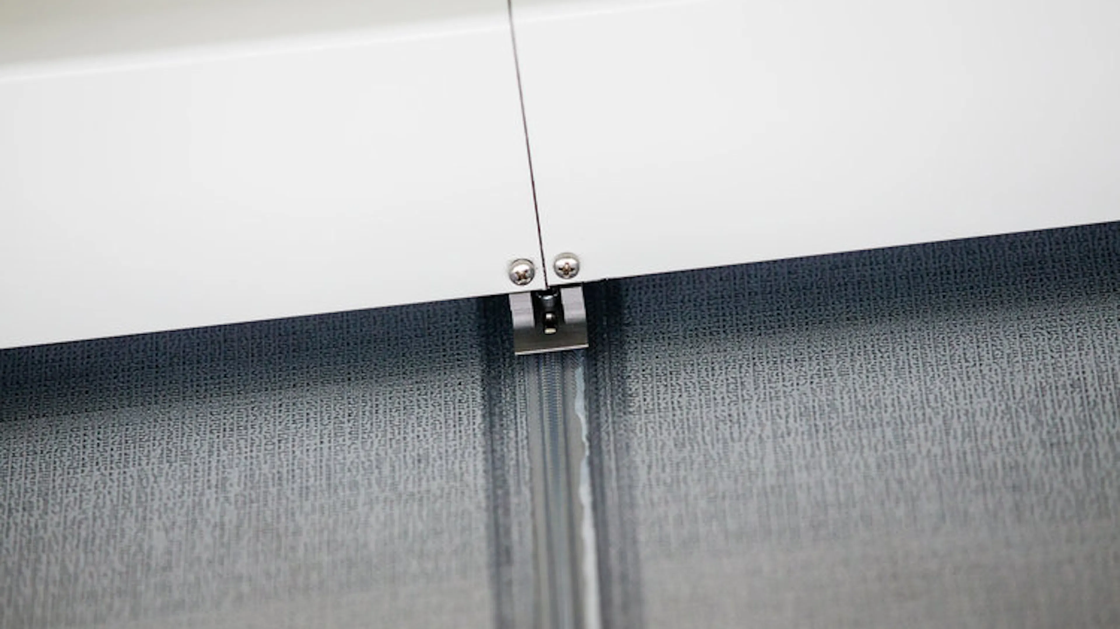 custom parts that Xometry metal 3D printed for Crown Shade’s unique zipper fastening assembly