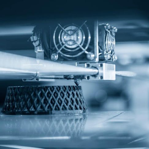 PolyJet vs. Multijet: Differences and Comparison | Xometry