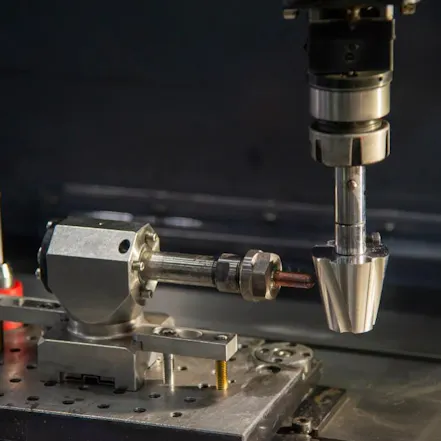 All About Sinker EDM Machining: Definition and Applications | Xometry