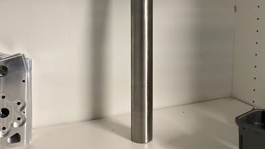 A picture of Riptide titanium shaft, which secures the frame
