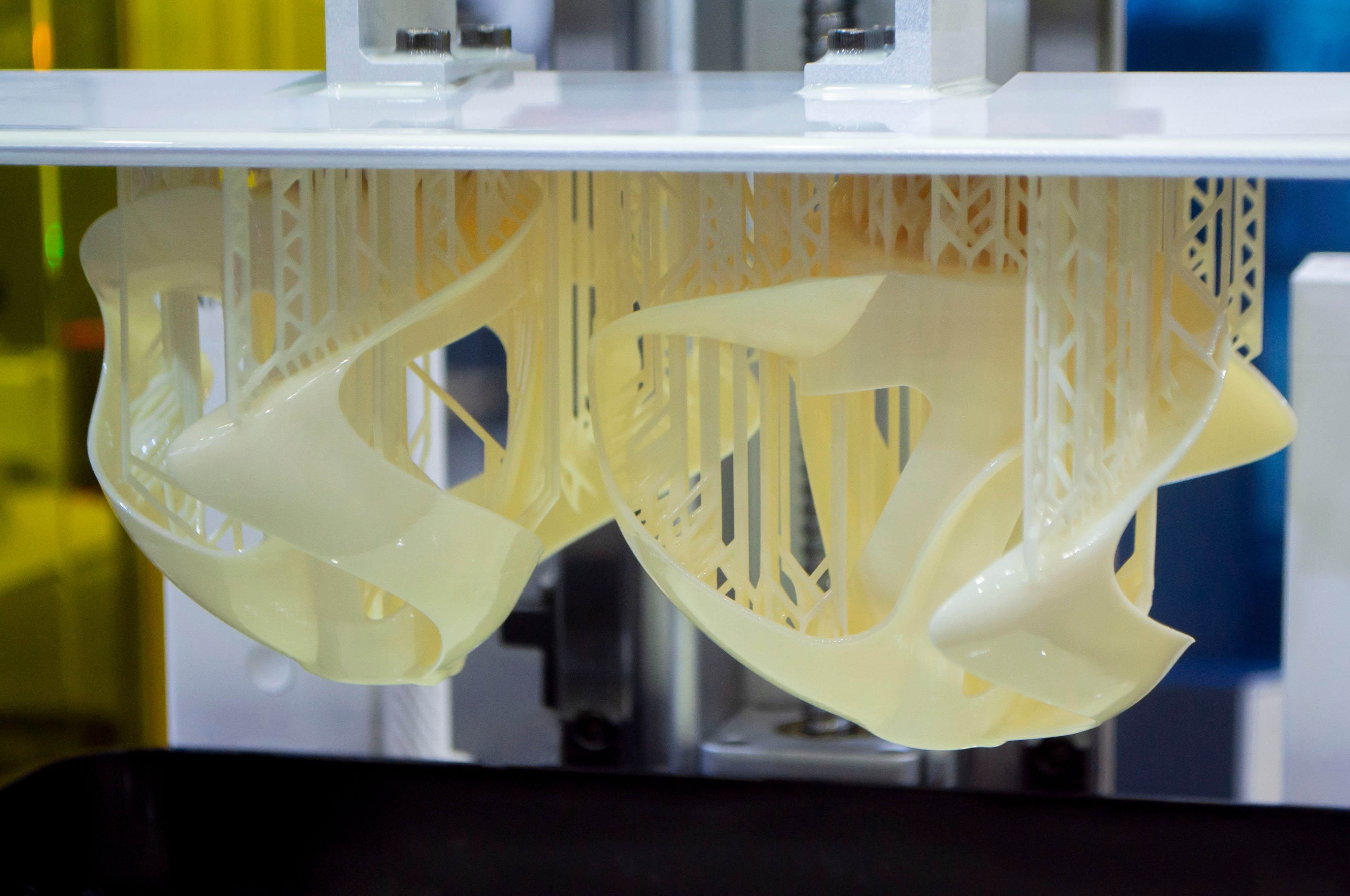 Types of SLA Printing Technologies. Image credit: Shutterstock/MarinaGrigorivna