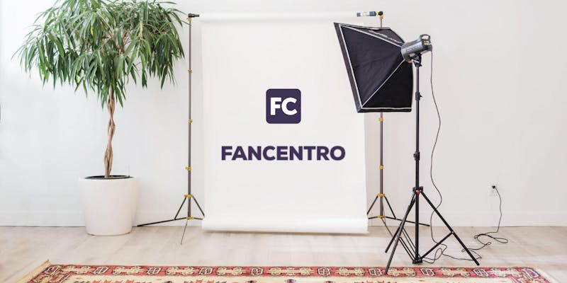 Sell premium Snapchat with FanCentro