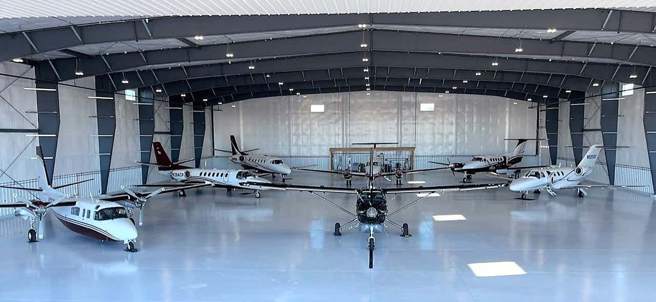 Hanger belonging to AvCenter of Pocatello in the Yellowstone Teton Territory, housing comfortable and clean aircraft